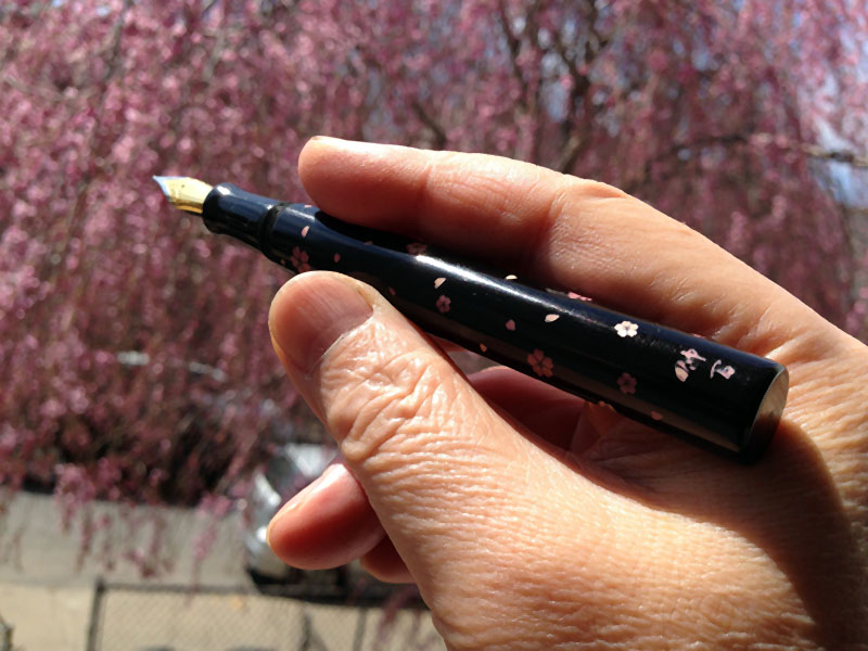 Hand crafted fountain pen 18111.com